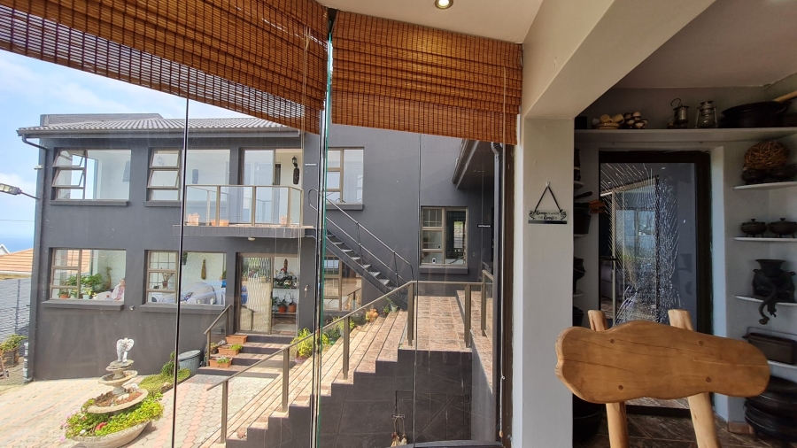 10 Bedroom Property for Sale in Dana Bay Western Cape